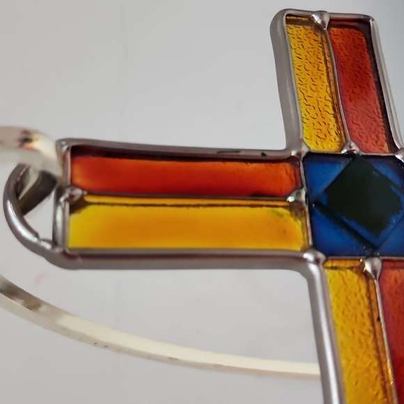 Stained glass hand crafted cross sun catcher - Picture 8 of 12